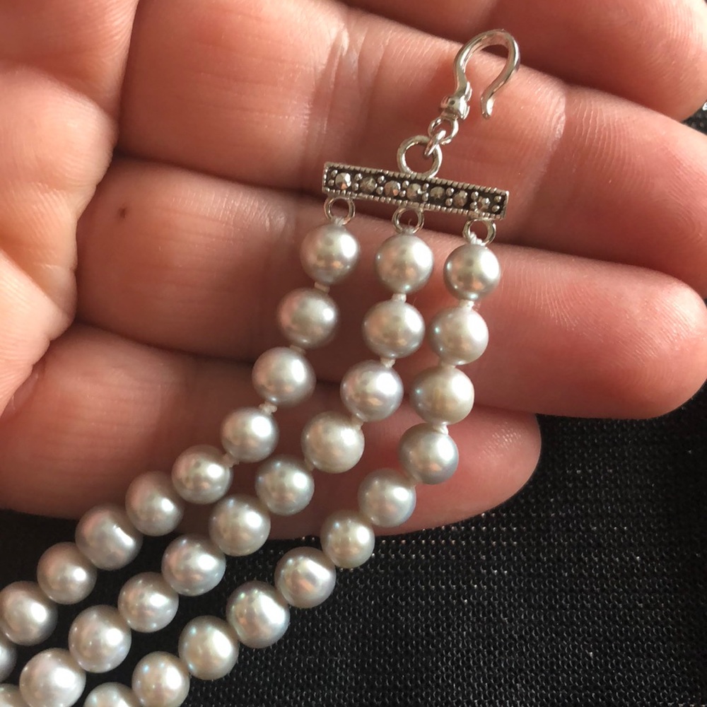 Danbury Mint silver pearl&lavender stone necklace - Picture 4 of 8